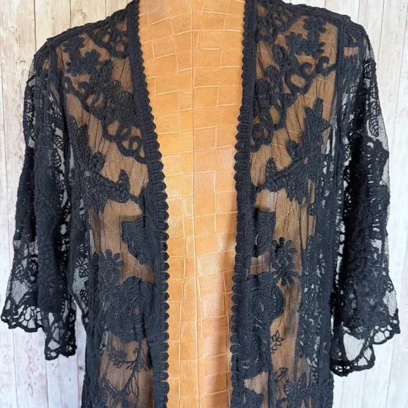 Shyanne Black Mesh Embroidered Midi Kimono Jacket - Picture 3 of 11